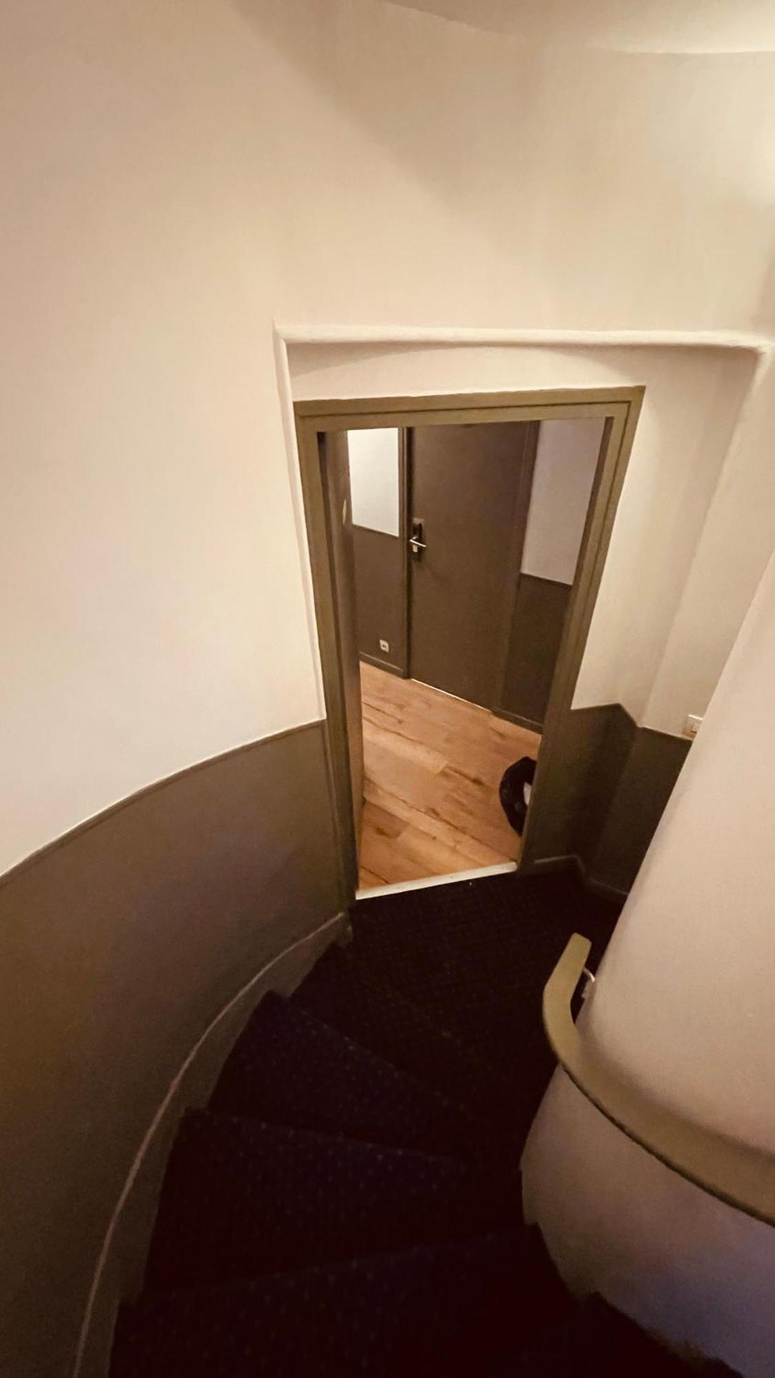Jeff Hotel Parijs